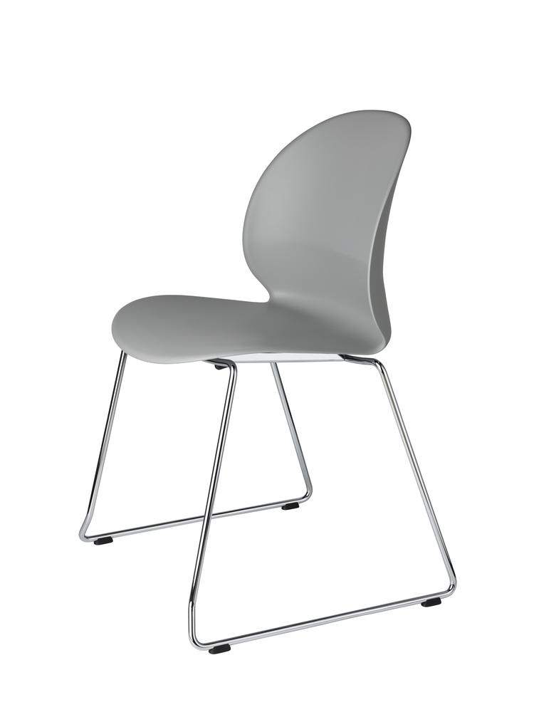 Fritz Hansen(フリッツハンセン)取扱い、日本のデザインオフィスnendo(ネンド)がデザインしたNo.2 リサイクル ダイニングチェア！ シンプルモダンなスタッキングチェア♪ - kokoelma -ココエルマ- 雑貨・中古家具・北欧家具・アンティーク家具の通販 インテリアショップ 